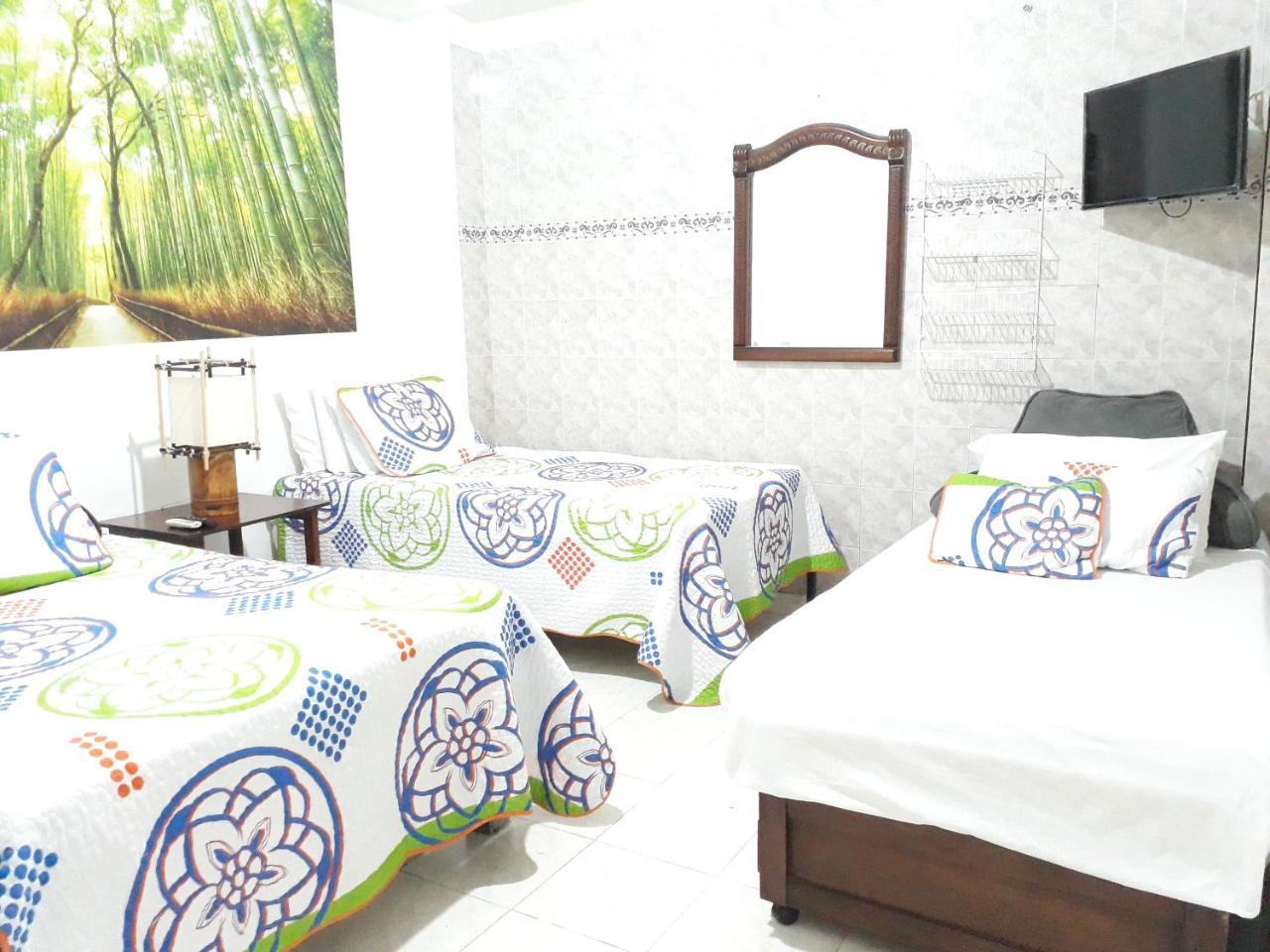 Hostal Tequendama Martha Santamaria Cali Buitenkant foto