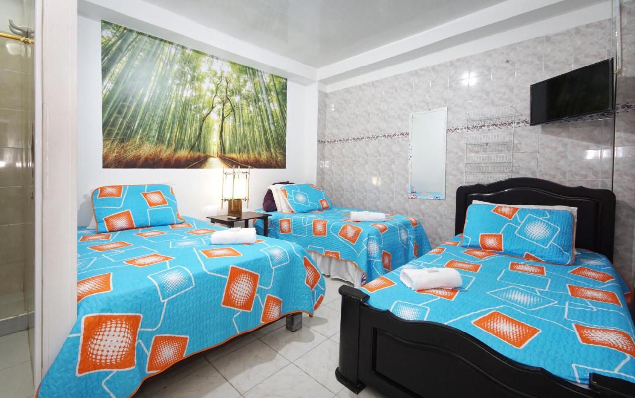 Hostal Tequendama Martha Santamaria Cali Buitenkant foto