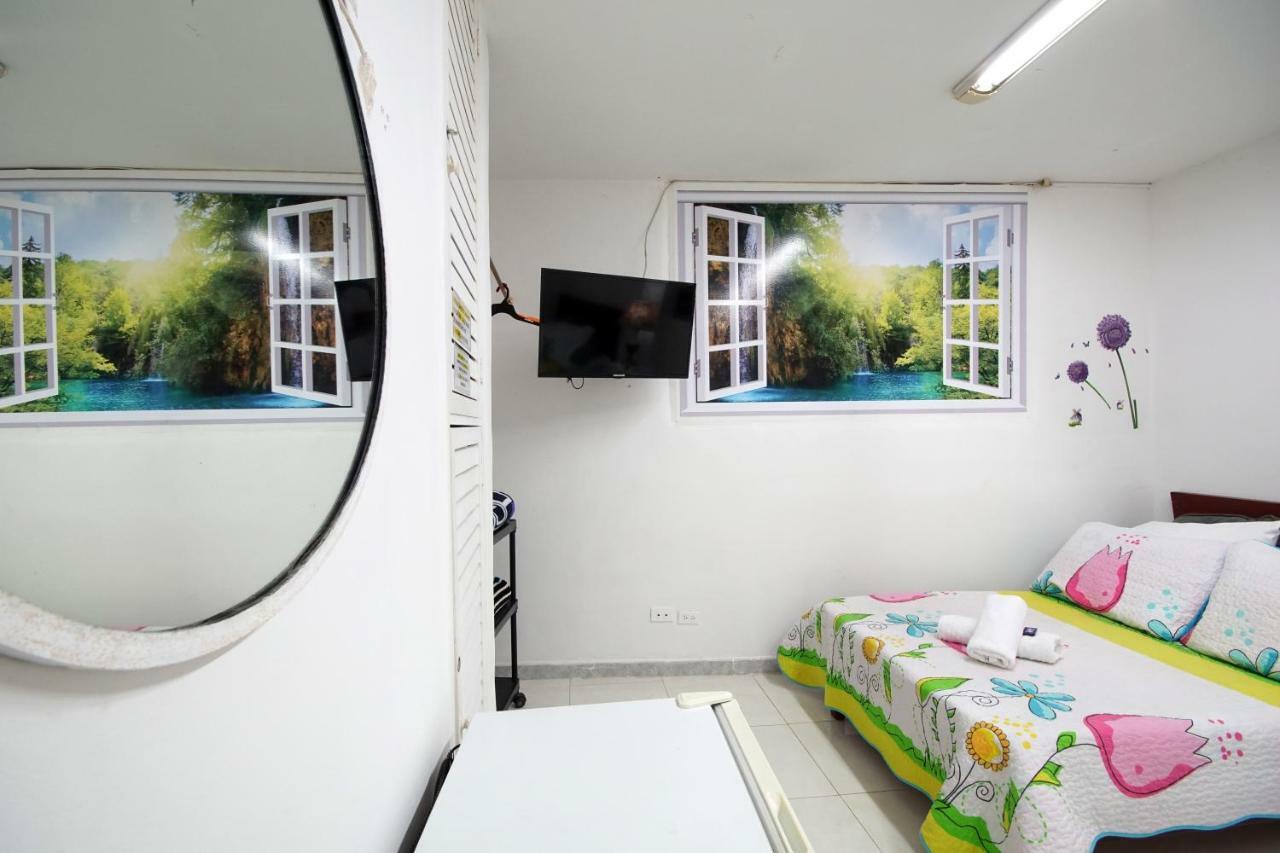 Hostal Tequendama Martha Santamaria Cali Buitenkant foto