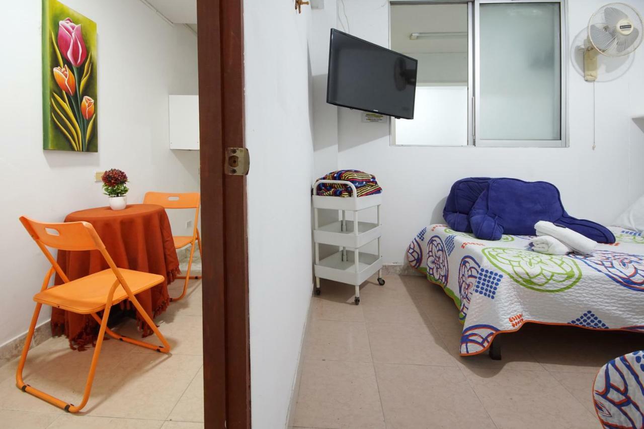Hostal Tequendama Martha Santamaria Cali Buitenkant foto